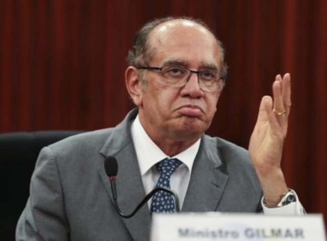Ministro Gilmar Mendes prorroga prazo de investigações sobre Aécio Neves