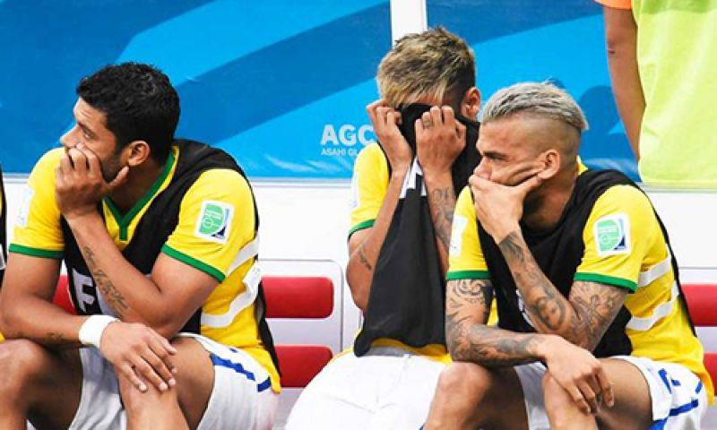 Fiasco! Brasil leva nova goleada, tem pior defesa de sua história e termina em quarto lugar