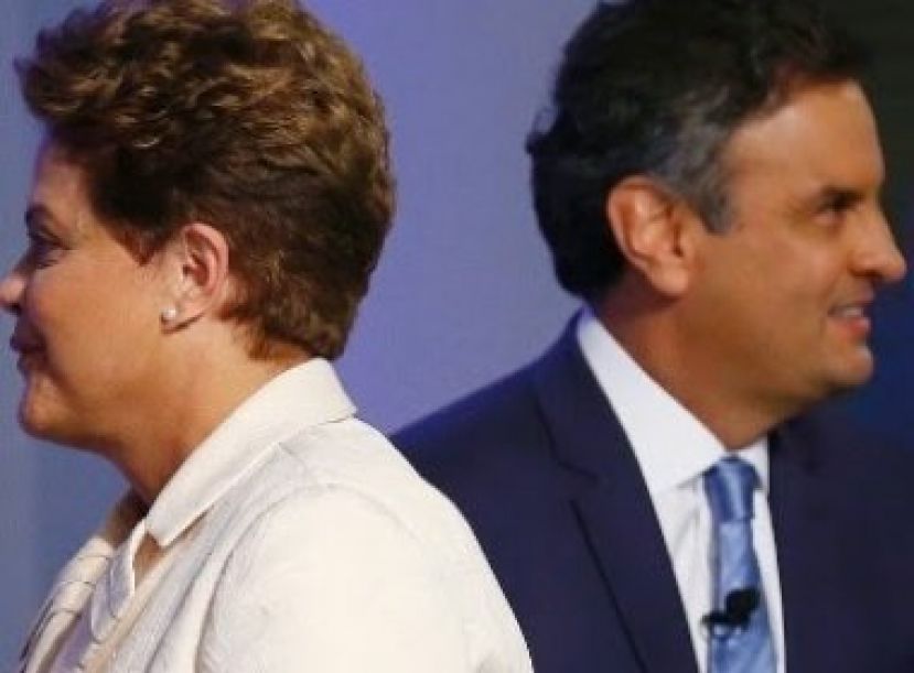Istoé/Sensus: Aécio lidera com 54,6% das intenções de voto e abre 9,2 pontos contra Dilma