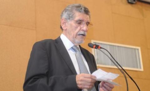 Governador recebe indicação do deputado Herzem Gusmão para reativar hospital