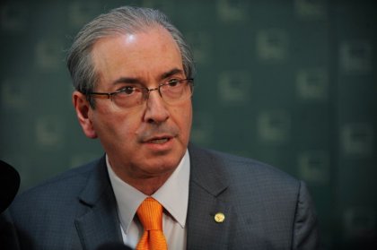 Eduardo Cunha recebe notificação de processo no STF que pede seu afastamento