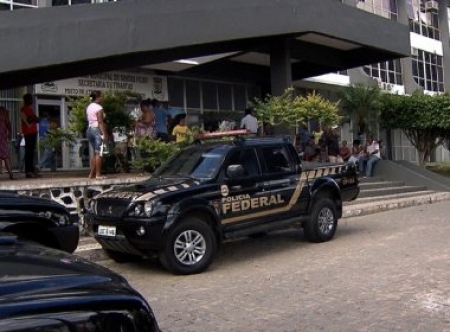 PF investiga desvio milionário e prefeitos baianos têm prisão decretada