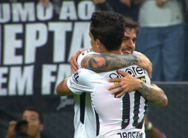 É campeão! Corinthians vence o Fluminense de virada e conquista o Brasileiro