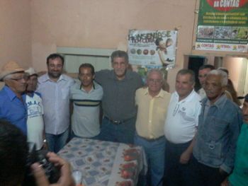 Condeúba: ex-prefeito Odílio vai com Herzem e Lúcio