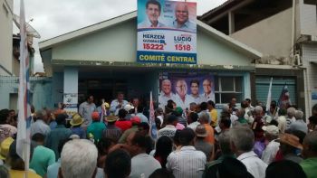 Condeúba: Sob apoio de lideranças e populares, comitê de Paulo Souto, Lúcio e Herzem é inaugurado
